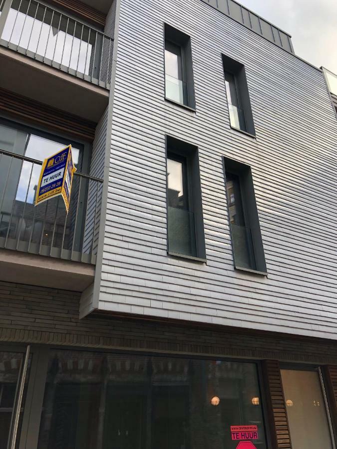 Modern Appartment In The Heart Of Гент Экстерьер фото