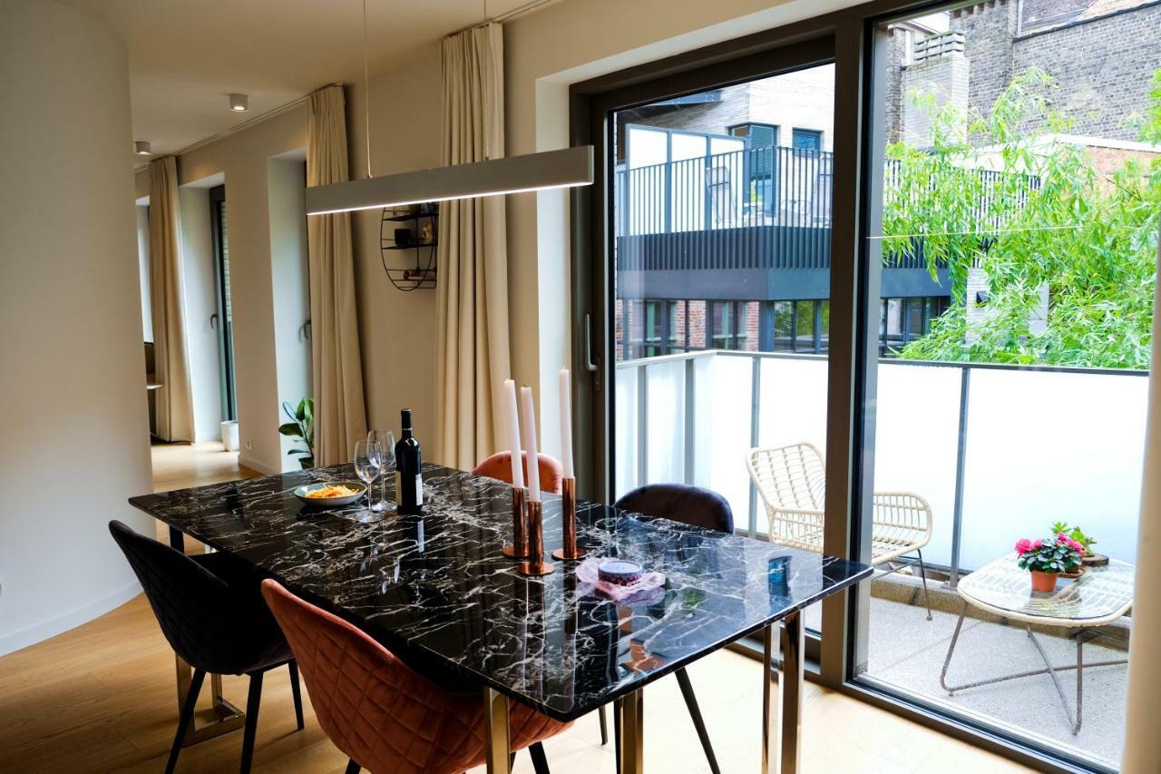 Modern Appartment In The Heart Of Гент Экстерьер фото