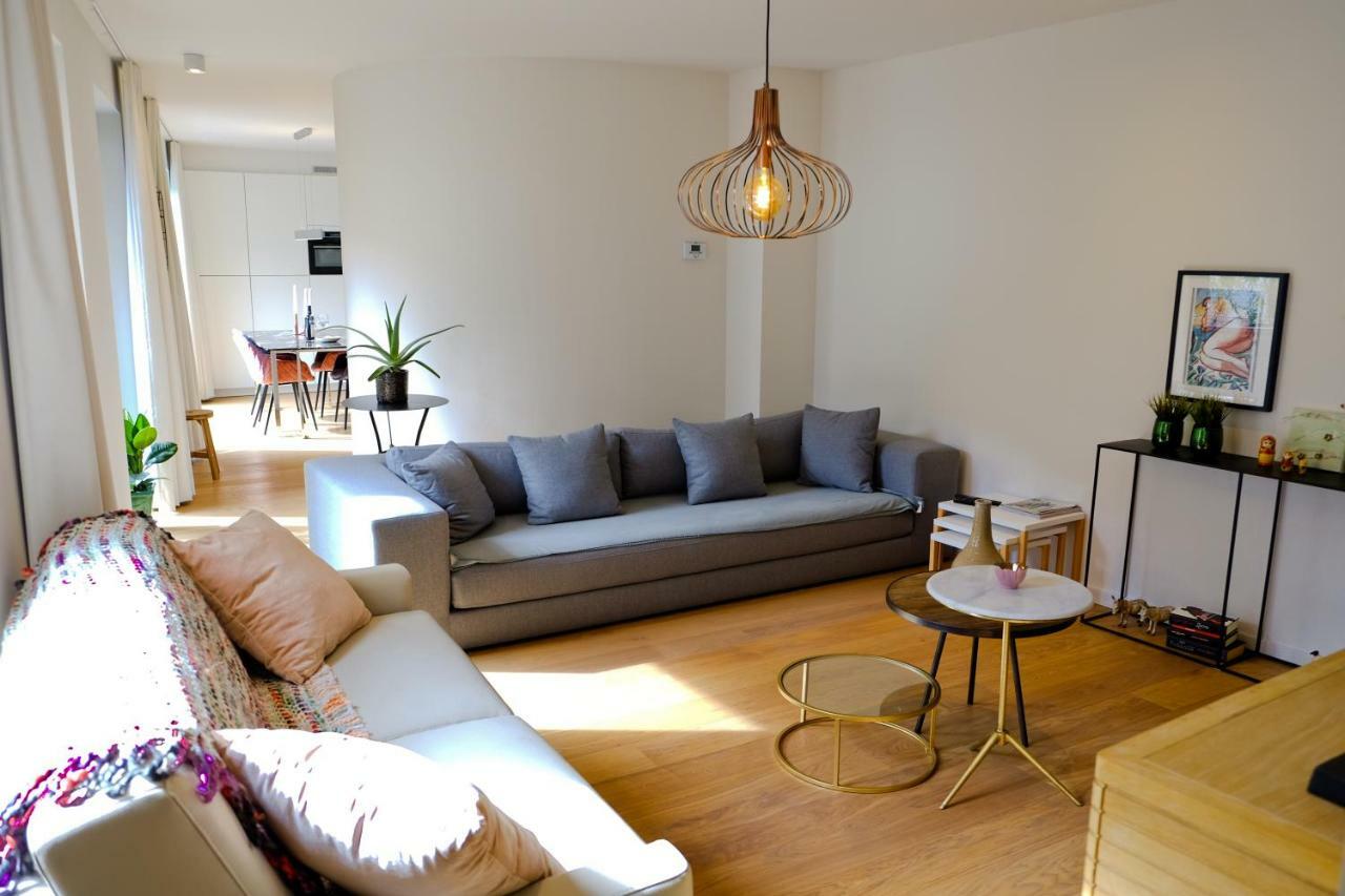 Modern Appartment In The Heart Of Гент Экстерьер фото